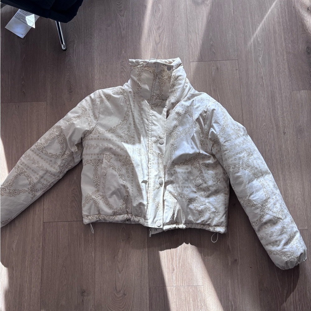 UO BDG Cream Patterned Puffer Jacket